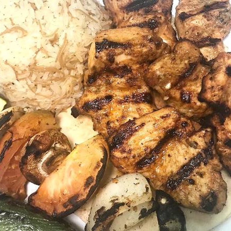 Delicious Dinner Options at Our Middle Eastern Restaurant
